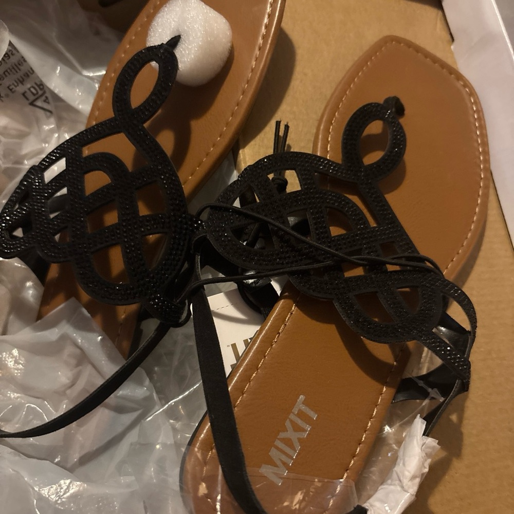 Mixit Olwen Black Sandals Women's 10  M